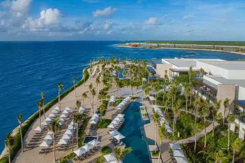 Hilton Tulum Riviera Maya in Puerto Aventuras