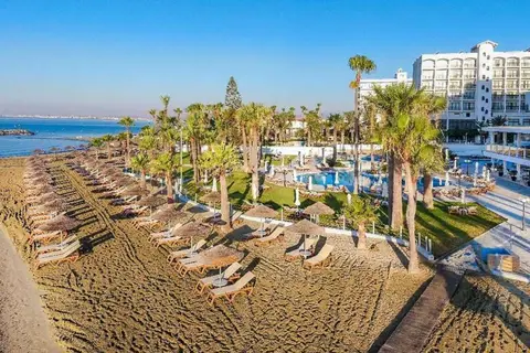 The Golden Bay Beach Hotel in Larnaca — foto 21