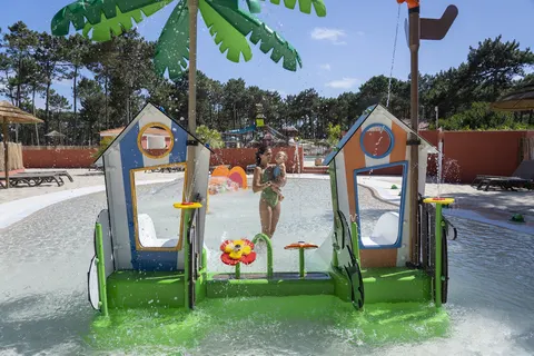 Ohai Nazaré Outdoor Resort foto 13