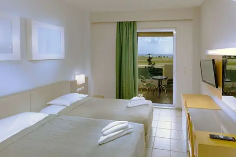 Sovereign Beach Hotel in Kardamena — foto 6