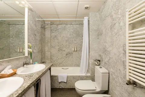 S'Argamassa Palace Suite Hotel in Santa Eulària des Riu — foto 24