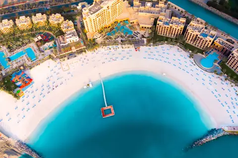 Hampton by Hilton Marjan Island in Radisson Resort Ras Al Khaimah Marjan Island