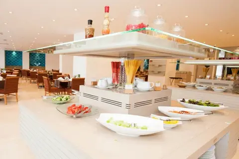 Holiday Inn Istanbul City in Fatih — foto 4