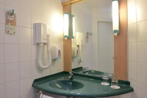 ibis Budapest City Hotel in Boedapest — foto 4