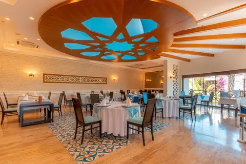 Emelda Sun Club in Uşak — foto 17