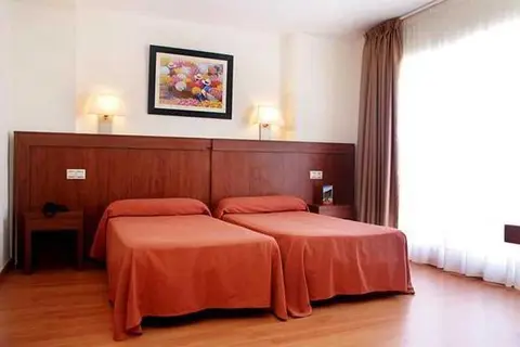 Mayna in Benidorm — foto 5