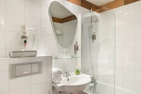 Hotel Magenta 38 by HappyCulture in Paris — foto 16