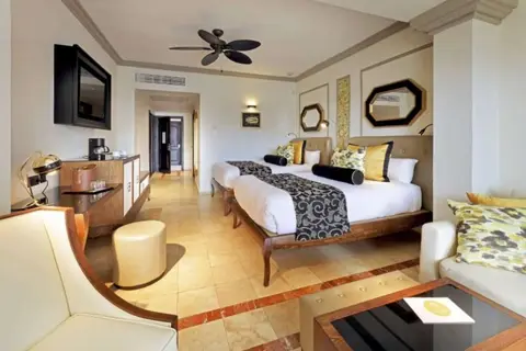 Grand Palladium Lady Hamilton Resort & Spa in Kew — foto 4
