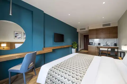 Clocks Hotel Tbilisi in Tbilisi — foto 3