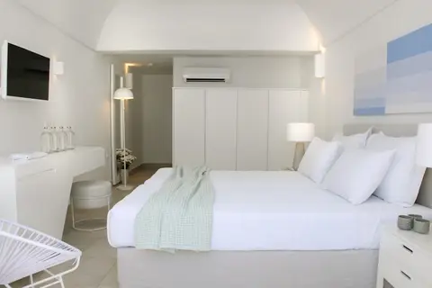 Aqua Blue Hotel - Member Of KD Hotels & Resorts in Santorini Sky, Luxury Resort, foto 8