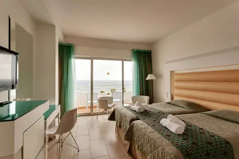 Leonardo Cypria Bay in Geroskipou — foto 11