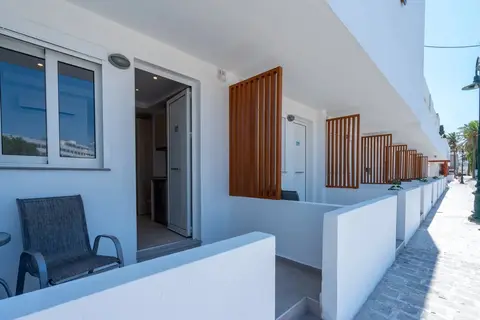 Bivalvia Beach Plus in Faliraki — foto 2