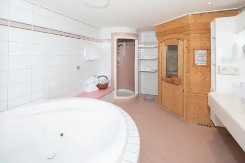 Hotel der Kirchenwirt in Reith im Alpbachtal — foto 19