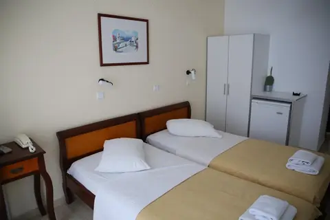 New Haroula in Φηρά Θήρας — foto 14