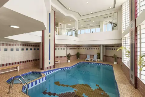 Ramada by Wyndham Beach Hotel Ajman in إمارة عجمان — foto 11