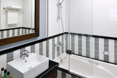 Mövenpick Hotel Apartments Al Mamzar Dubai in Dubai, foto 11