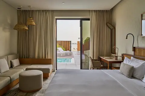 Erth Abu Dhabi in Abu Dhabi — foto 27