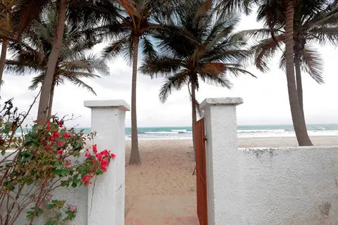 Bungalow Beach Hotel in Serrekunda, foto 6