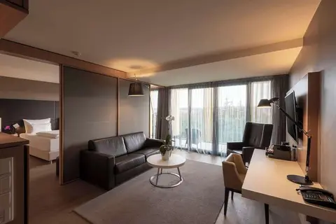 DoubleTree by Hilton Vienna Schonbrunn in Wenen — foto 21