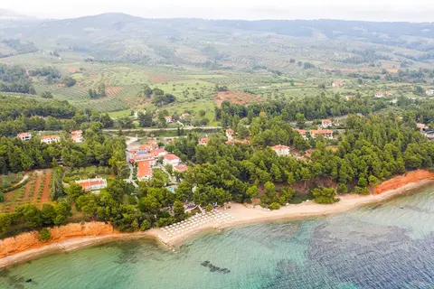Porfi Beach Hotel in Νικήτη — foto 5