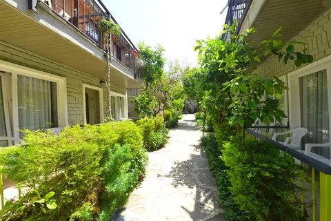 Leda Beach foto 11