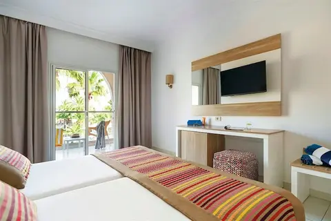 Palm Beach Club Marmara Skanes in المنستير — foto 18