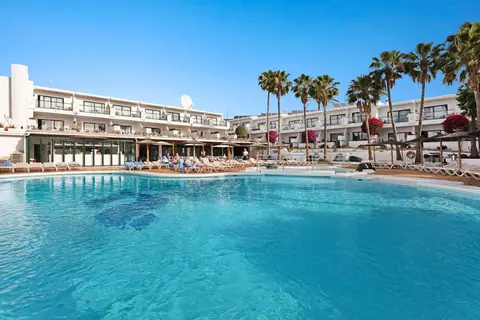 THB Flora in Puerto del Carmen — foto 12