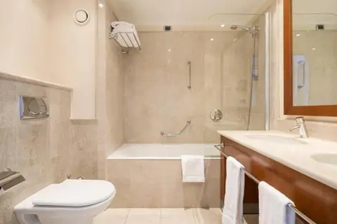 Hotel ILUNION Aqua 4 in Valencia — foto 19