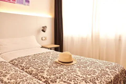 Miami Hotel in Calella — foto 18