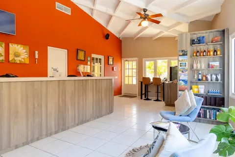The Royal Sea Aquarium Resort in Willemstad — foto 5