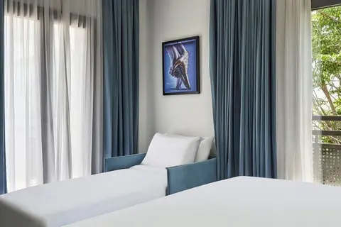 NLH Kerameikos in Athene — foto 10
