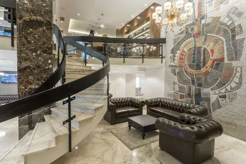 Hotel Royal Inn in Belgrado — foto 17