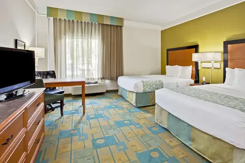La Quinta Inn & Suites by Wyndham Ft. Lauderdale Airport in Hollywood — foto 15