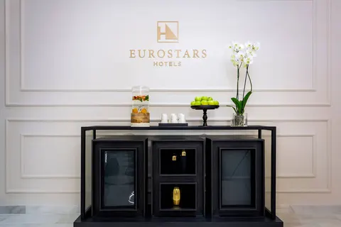 Hotel Eurostars Puerta Real in Granada — foto 11