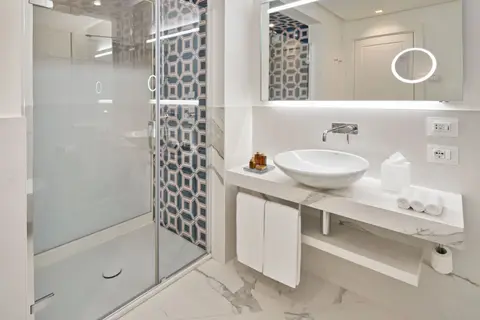 De Bonart Naples, Curio Collection by Hilton in Napels — foto 15