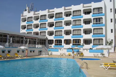 Navigator Beach & Nature Hotel in Sagres