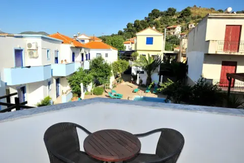 Omega Rooms Anaxos in Άναξος Σκουτάρου — foto 10