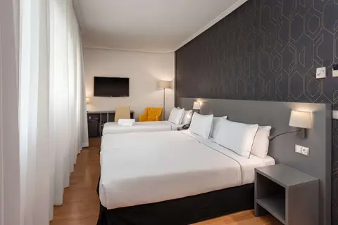 Plaza Espana Managed by Melia in Santiago de Compostella — foto 3