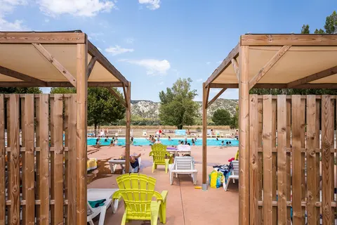 Camping Les Rives Du Luberon foto 23