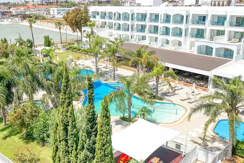 Anesis in Ayia Napa — foto 2