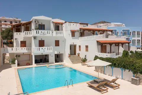 Hotel Adonis in Αγία Γαλήνη — foto 24