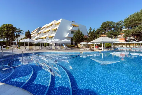 Hotel AluaSun Helios Beach in Obzor