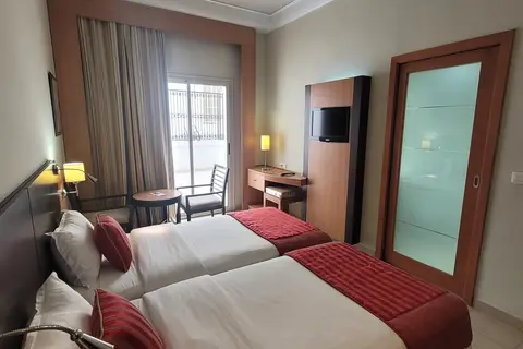 Hotel Tiba in Tunis — foto 4