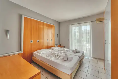 Mojo Hotel in Δημοτική Ενότητα Λαγανά — foto 3