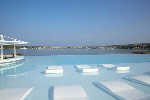 Nikki Beach Resort & Spa Porto Heli in Δημοτική Ενότητα Κρανιδίου — foto 11