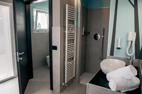 K Modern Hotel in Peschiera del Garda, foto 13
