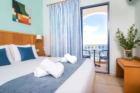 Sunshine Hotel in Thira Municipal Unit, foto 17