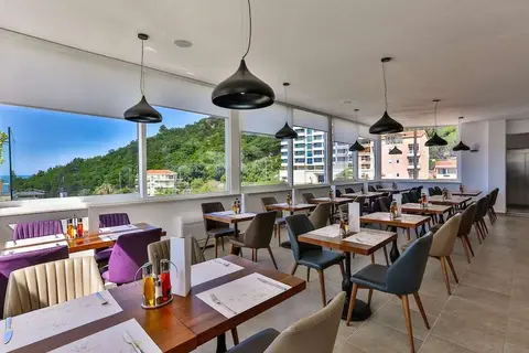 Hotel Lusso Mare by Aycon in Bečići — foto 6