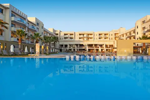 Capital Coast Resort & Spa in Paphos — foto 2