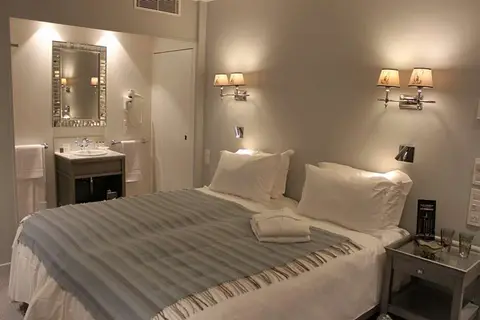 My Home In Paris in Parijs